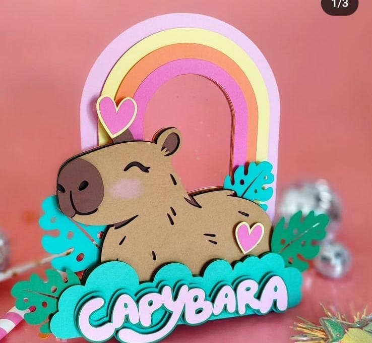 2 - topo capivara com arco iris Topo de Bolo - Capivara - Arquivo Digital - Imagem 1