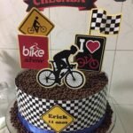 Topo de Bolo - Ciclista - Arquivo Digital